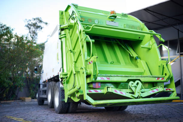 Best Yard Cleanup Services  in Alpine, TX